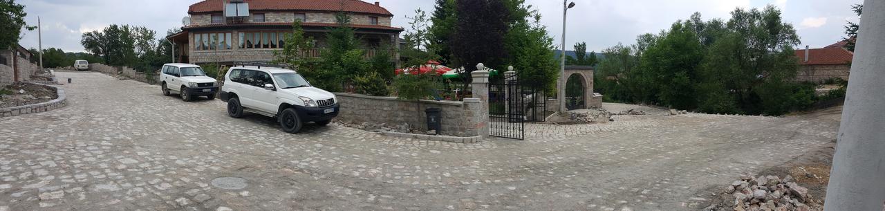 Pashuta Hotel Voskopoje Exterior photo